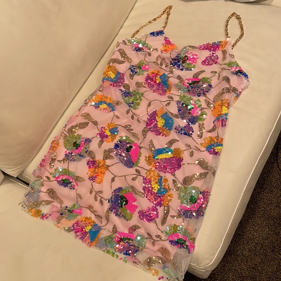NWT gold chain strap sequin mini sheath dress square S M L pale pink multicolor - Picture 12 of 15